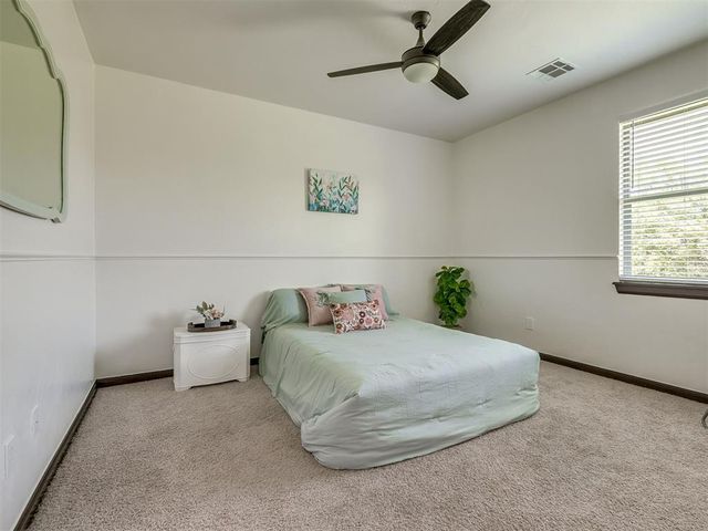 17400 Barrington Hills Lane, Edmond, OK 73012