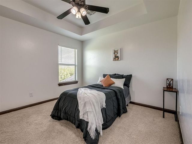 17400 Barrington Hills Lane, Edmond, OK 73012