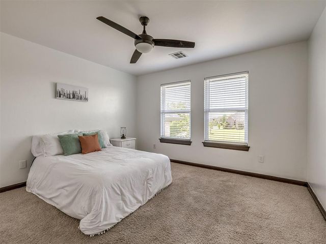 17400 Barrington Hills Lane, Edmond, OK 73012