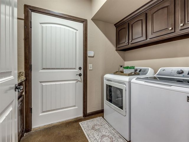 17400 Barrington Hills Lane, Edmond, OK 73012