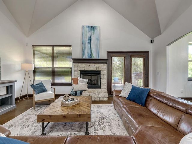 17400 Barrington Hills Lane, Edmond, OK 73012