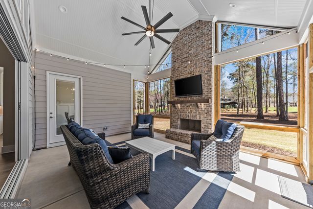 1100 Lake Drive, Greensboro, GA 30642