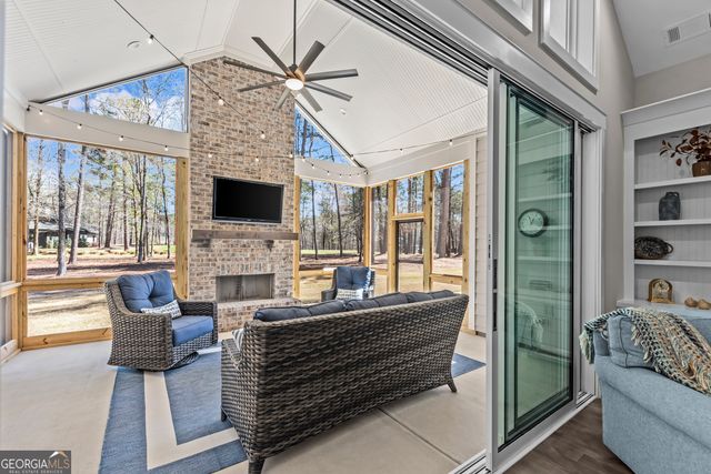 1100 Lake Drive, Greensboro, GA 30642