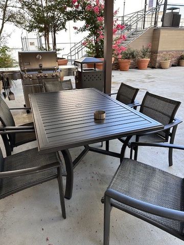 1505 Elm Street 603, Dallas, TX 75201