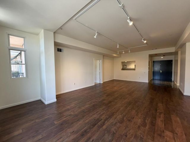 200 Sheridan Avenue 208, Palo Alto, CA 94306