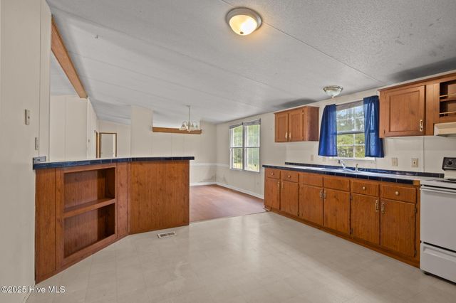 284 & 286 Mill Creek Road, Newport, NC 28570