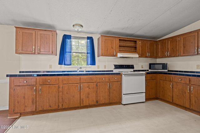 284 & 286 Mill Creek Road, Newport, NC 28570