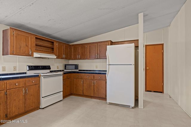 284 & 286 Mill Creek Road, Newport, NC 28570