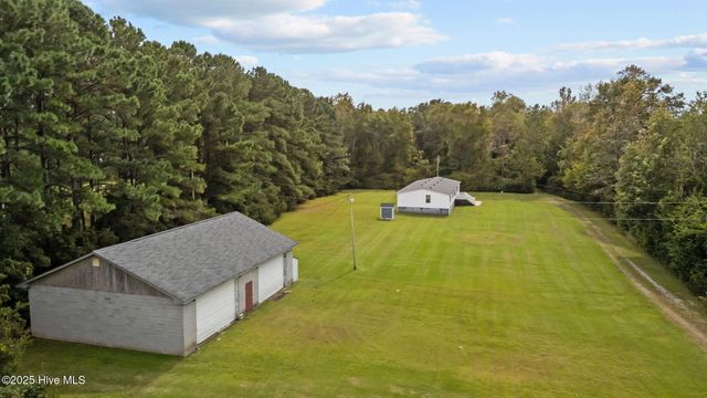 284 & 286 Mill Creek Road, Newport, NC 28570