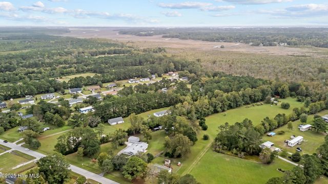284 & 286 Mill Creek Road, Newport, NC 28570
