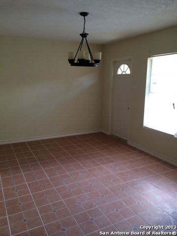 2139 BABS DR, San Antonio, TX 78213