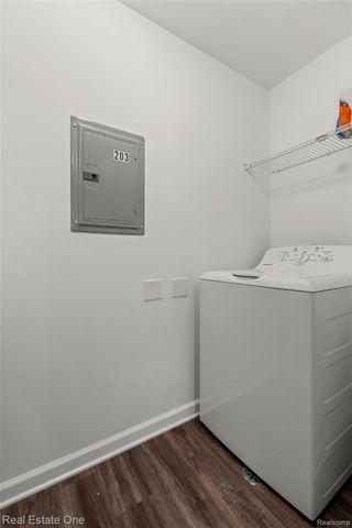 14203 Pinehurst Lane, Grand Blanc, MI 48439