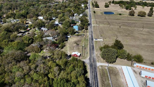 102 Rs County Road 1622, Lone Oak, TX 75453