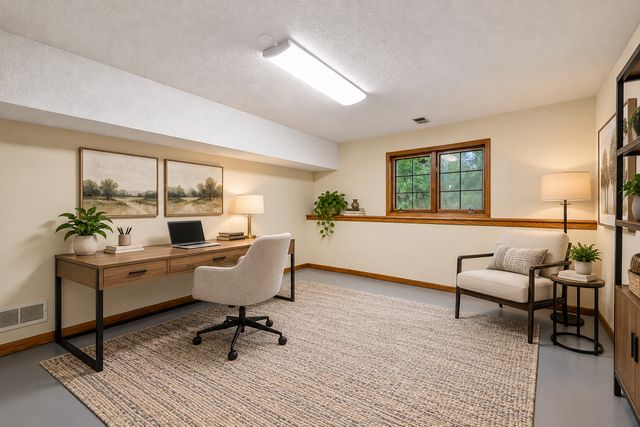 5 Acorn Drive, Sunfish Lake, MN 55077