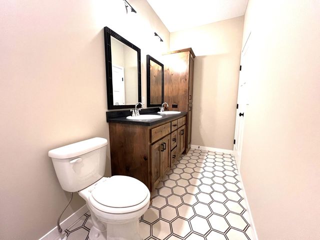 25850 Emerson Court, Wyoming, MN 55092