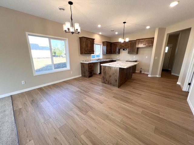 25850 Emerson Court, Wyoming, MN 55092