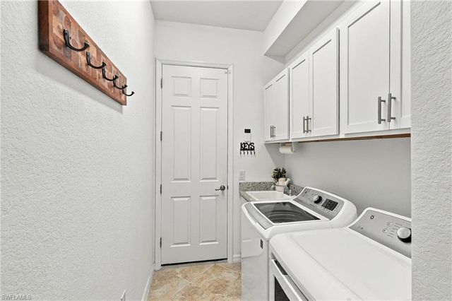 25024 Oak Hammock CT, Punta Gorda, FL 33955