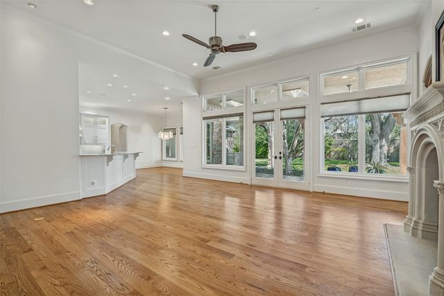 4529 Crooked Lane, Dallas, TX 75229