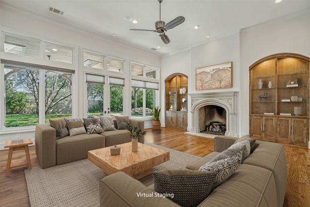 4529 Crooked Lane, Dallas, TX 75229