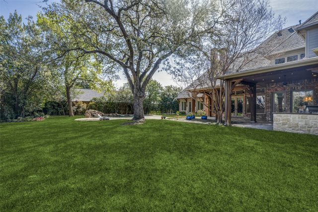 4529 Crooked Lane, Dallas, TX 75229