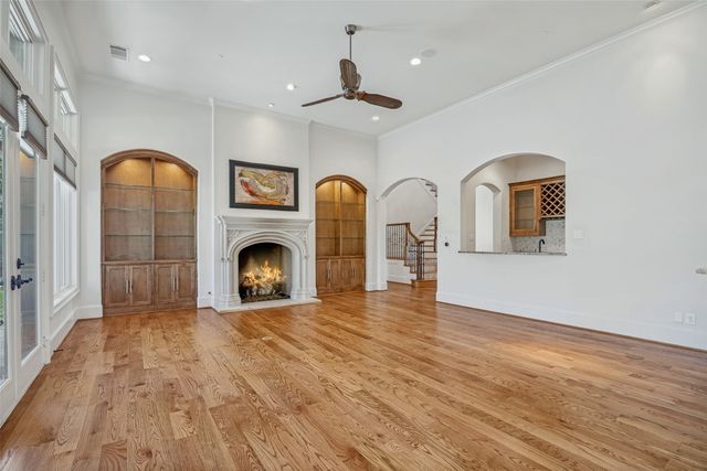 4529 Crooked Lane, Dallas, TX 75229