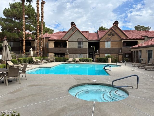 2200 South Fort Apache Road 1025, Las Vegas, NV 89117