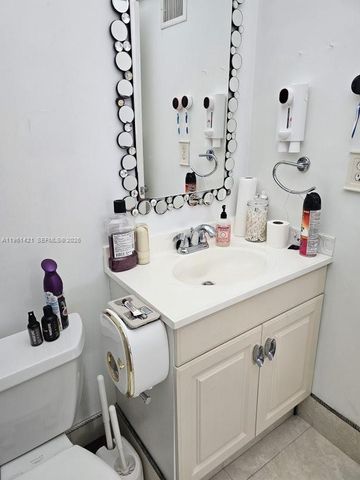 8020 N Colony Cir N 103, Tamarac, FL 33321