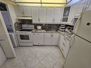 8020 N Colony Cir N 103, Tamarac, FL 33321