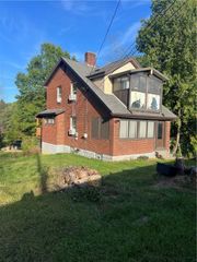 1416 Carnahan Rd, Banksville/westwood, PA 15220