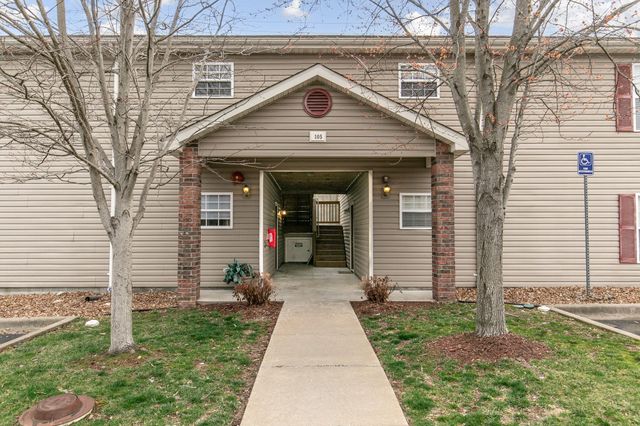 105 Garden Circle, 109-4, Branson, MO 65616