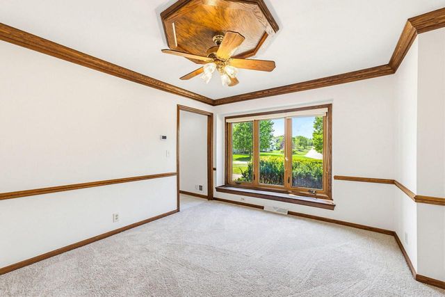 13645 W Maria DRIVE, New Berlin, WI 53151