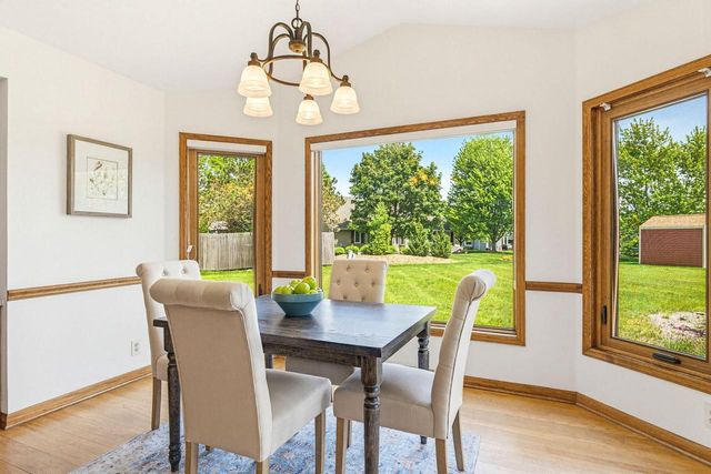 13645 W Maria DRIVE, New Berlin, WI 53151