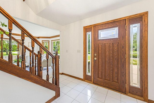 13645 W Maria DRIVE, New Berlin, WI 53151