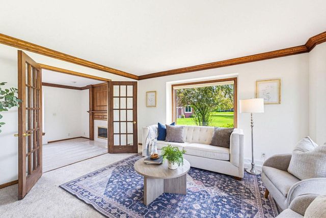 13645 W Maria DRIVE, New Berlin, WI 53151