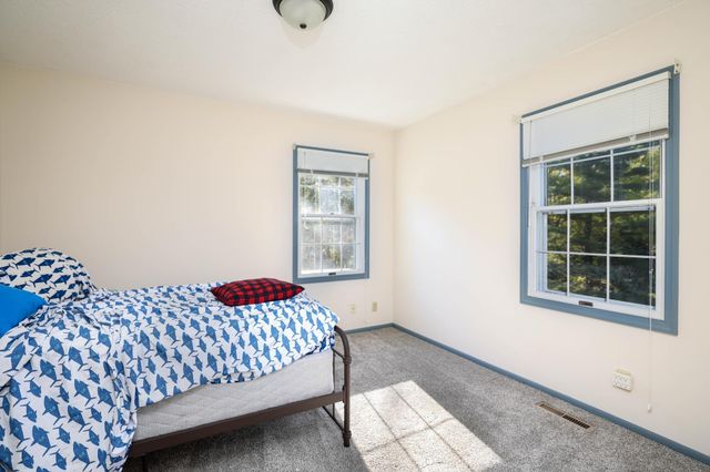 421 Lowry Court NW, Rochester, MN 55901