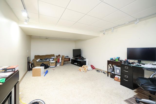 421 Lowry Court NW, Rochester, MN 55901