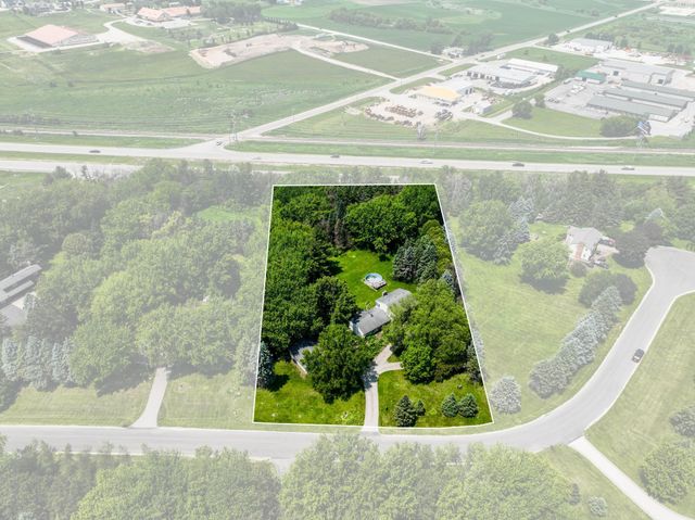 421 Lowry Court NW, Rochester, MN 55901