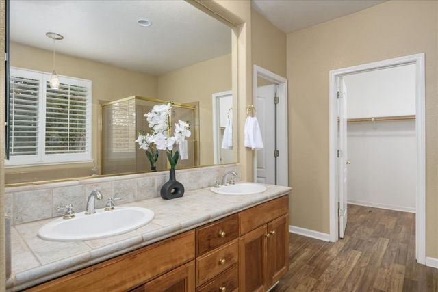 421 Ashland Ct, Shingle Springs, CA 95682