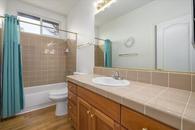 421 Ashland Ct, Shingle Springs, CA 95682