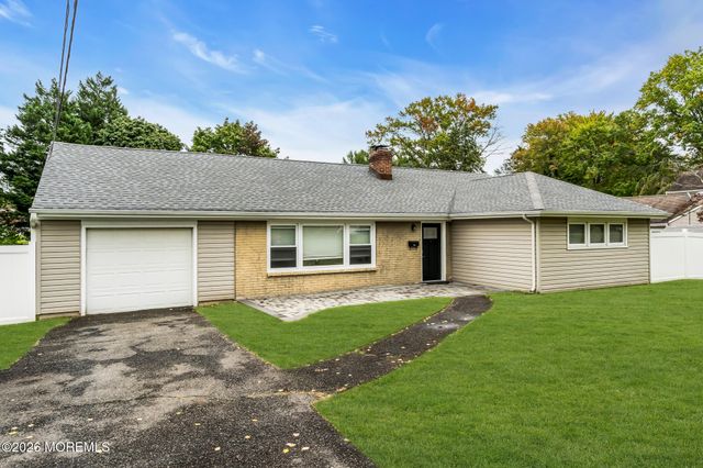 197 Rutledge Drive, Red Bank, NJ 07701