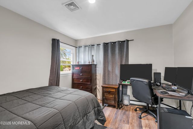 197 Rutledge Drive, Red Bank, NJ 07701