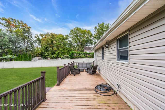197 Rutledge Drive, Red Bank, NJ 07701