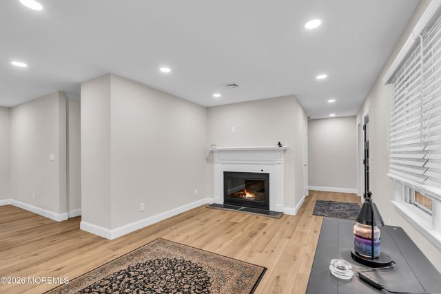 197 Rutledge Drive, Red Bank, NJ 07701