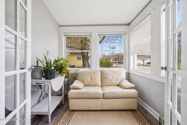 15 W Arverne Avenue, Ocean Gate, NJ 08740