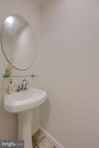 1277 STONEHAVEN WAY, York, PA 17403