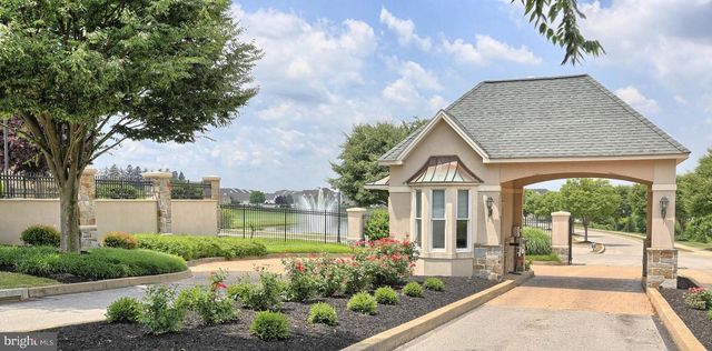 1277 STONEHAVEN WAY, York, PA 17403
