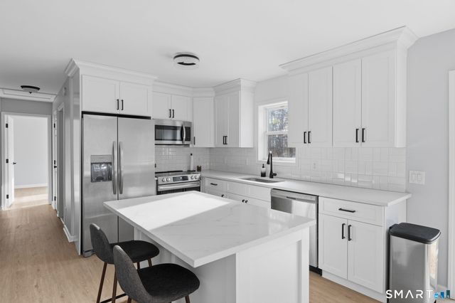 40 Buff Cap Road, Ellington, CT 06029