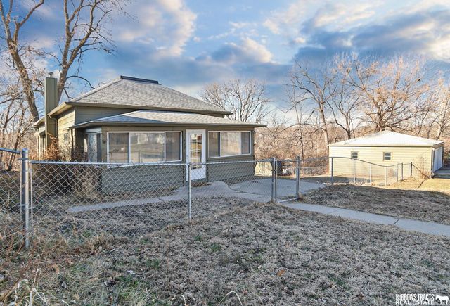 718 S 9th Street, Plattsmouth, NE 68048