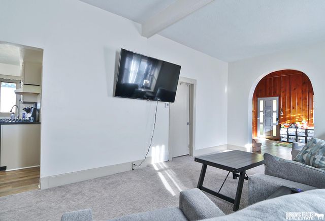 718 S 9th Street, Plattsmouth, NE 68048