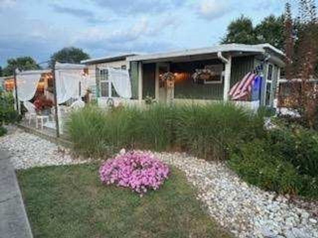 5260 Valcourt Street, Miami Twp, OH 45342